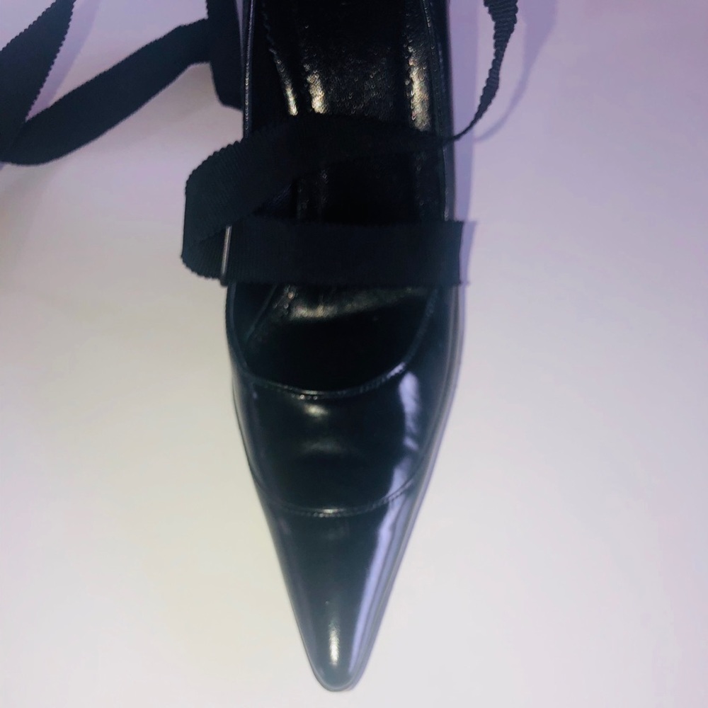 Gucci lace up stiletto - Picture 8 of 8